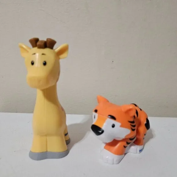 Fisher Price Little People Farm and Zoo animals Set of 10 - Picture 5 of 7